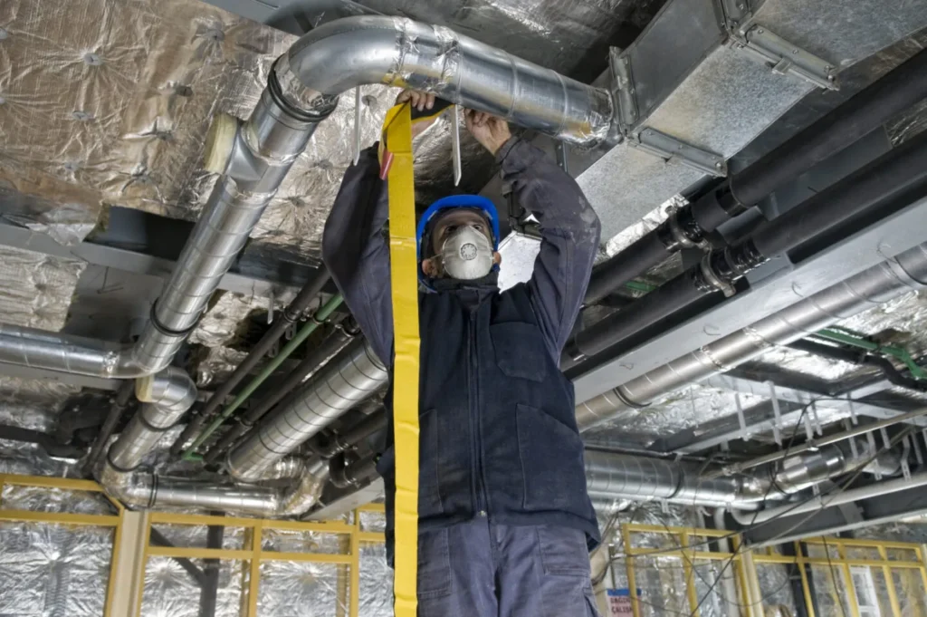 Insulation duct